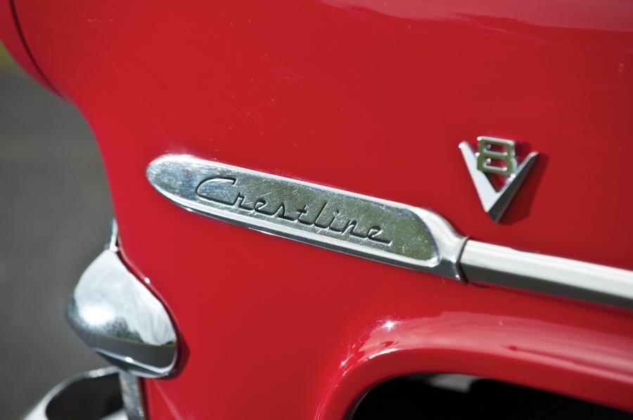  Ford Crestline Sunliner Convertible 1953 года  (фото 12 из 29)